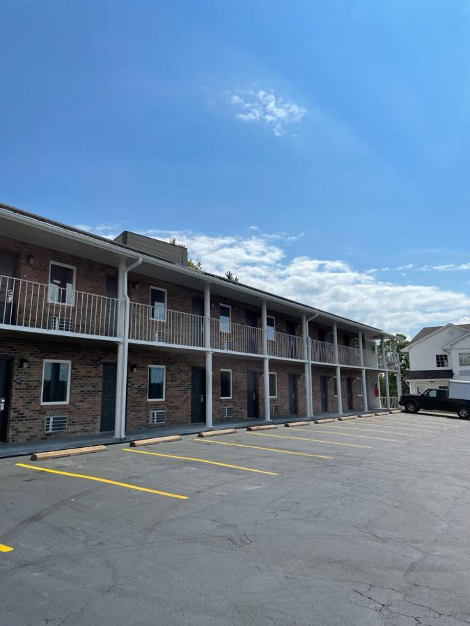 אוסייג' ביץ' Schmidt'S Creek Hotel מראה חיצוני תמונה