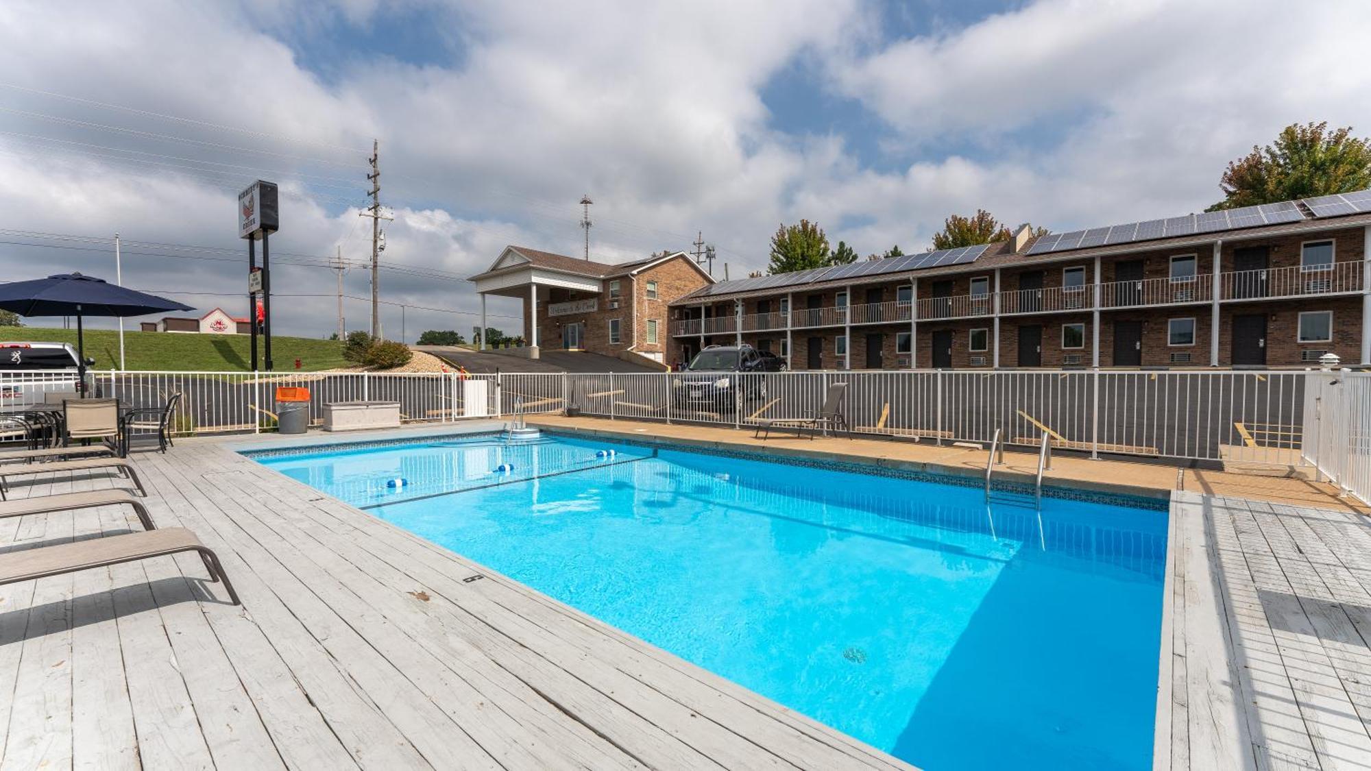 אוסייג' ביץ' Schmidt'S Creek Hotel מראה חיצוני תמונה
