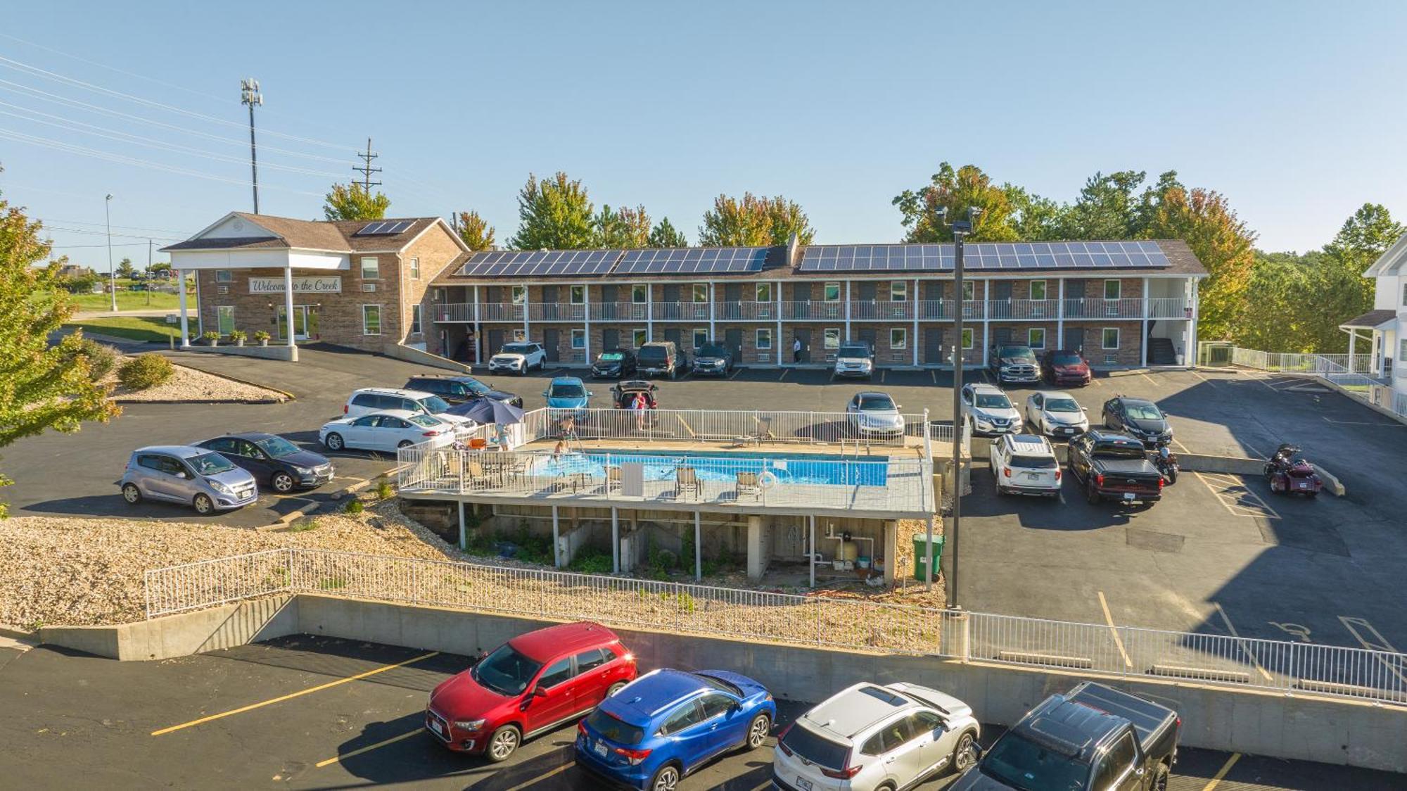 אוסייג' ביץ' Schmidt'S Creek Hotel מראה חיצוני תמונה